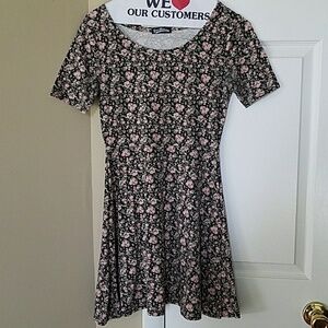 Soft flowy dress, XS, by Freshman